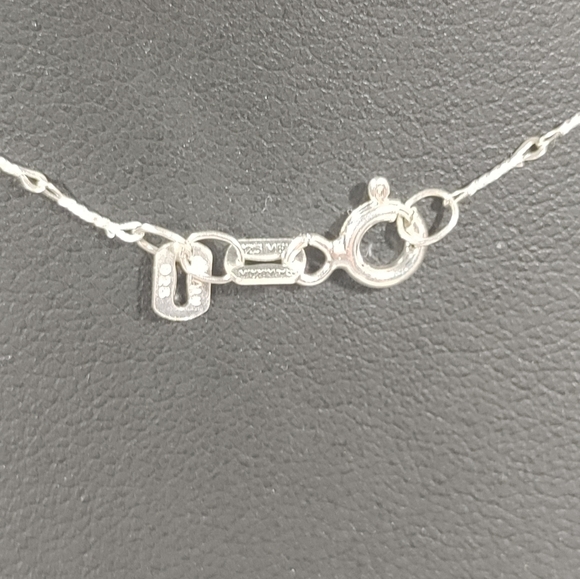 Silver Wave Necklace with O-shape  Chain - Picture 5 of 5